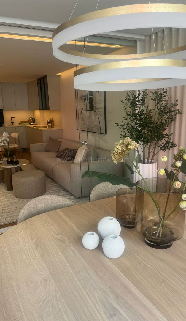 Appartement Moderne Rénové de 3 Chambres à Puerto Banús, Marbella
