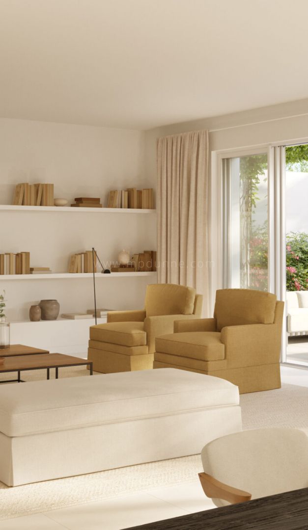 Family Villa with Private Garden and Pool in Sotogrande Alto