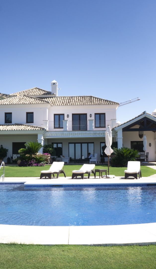 Classic Style Villa Marbella Club Golf Resort