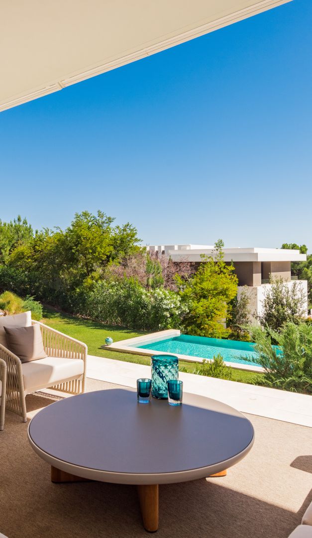 Villa Windfall - Villa de estilo contemporáneo con vistas panorámicas al mar en Benahavis