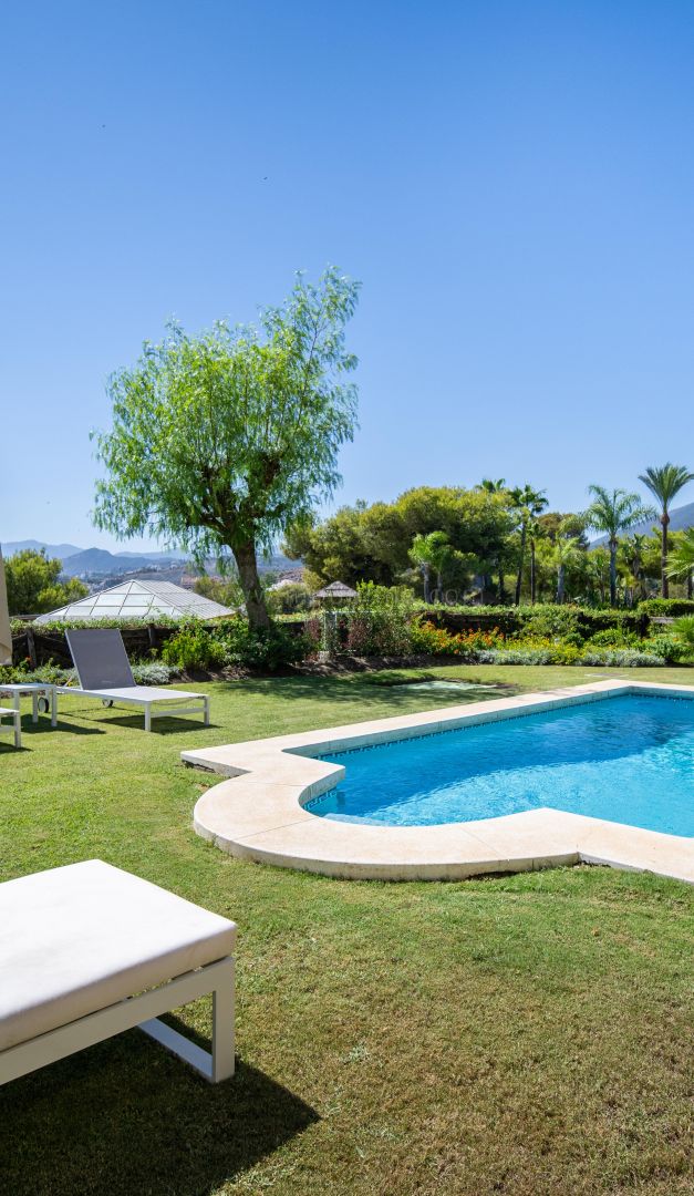 Aloha Park Exceptional ground floor with private pool in Nueva Andalucia