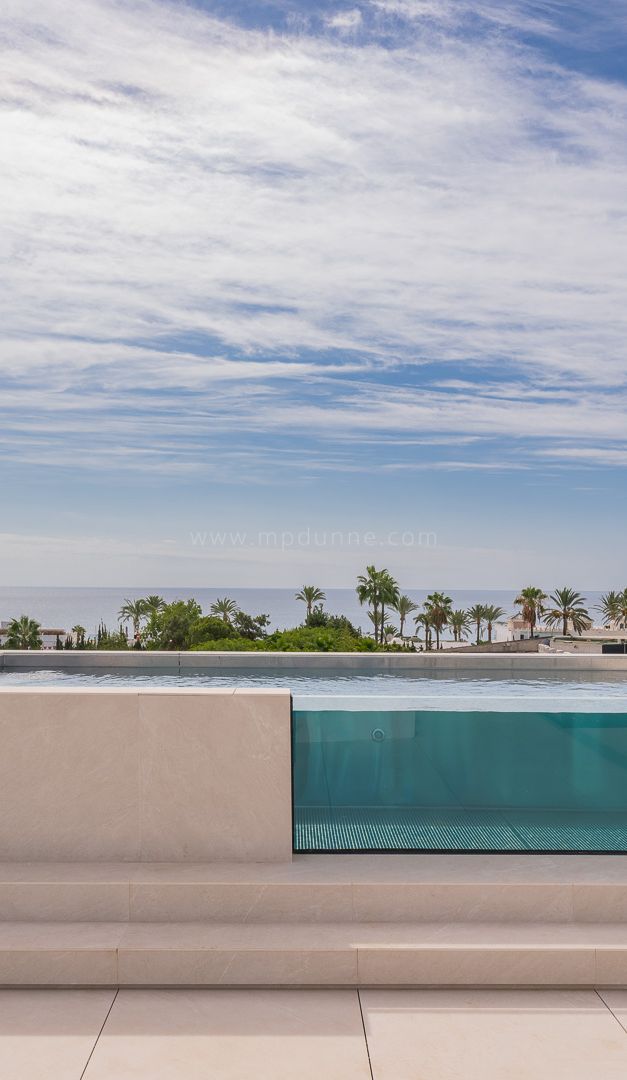 Villa Zero - Moderna Villa de Super Lujo en la Milla de Oro de Marbella