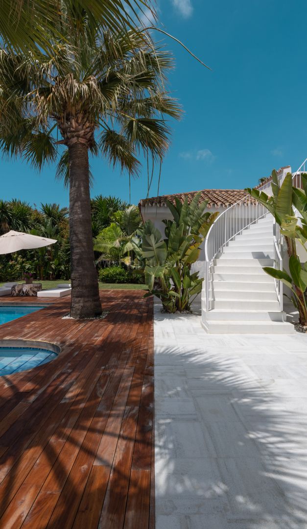 Villa junto a la playa Marbella Este