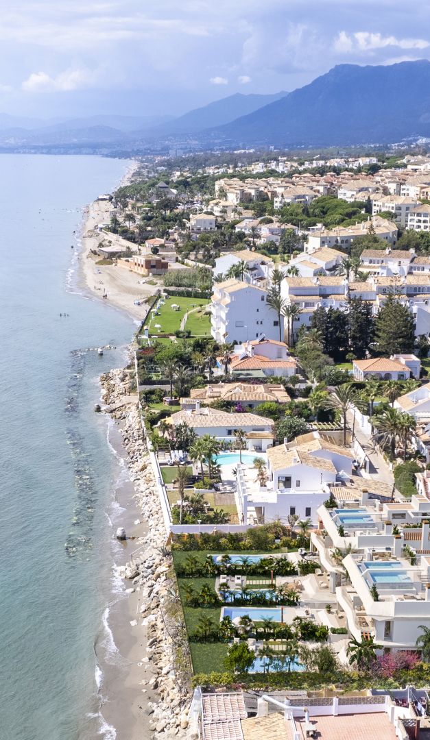 Maisons de ville en construction sur la plage, Marbella Est