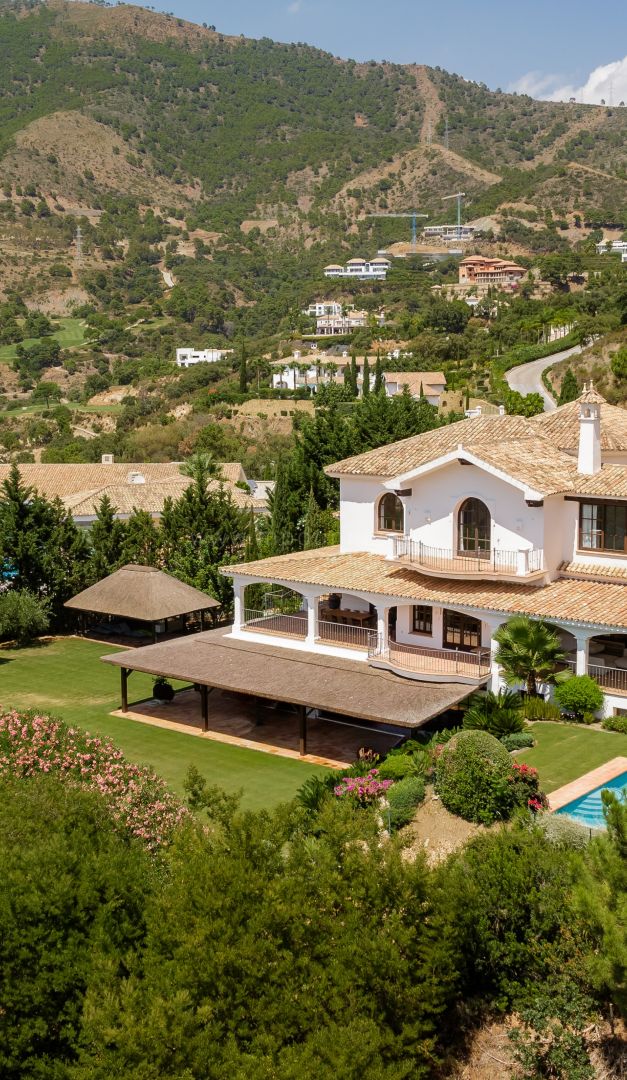 Villa in einer luxuriösen Wohnanlage La Zagaleta