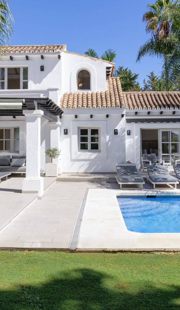 Beautiful Elegant Renovated Villa in Nueva Andalucia