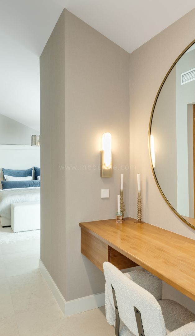 Penthouse en duplex rénové avec une vue imprenable