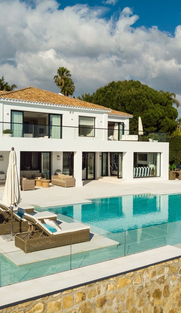 Luxury Living at Villa Elisia in La Cerquilla, Nueva Andalucia