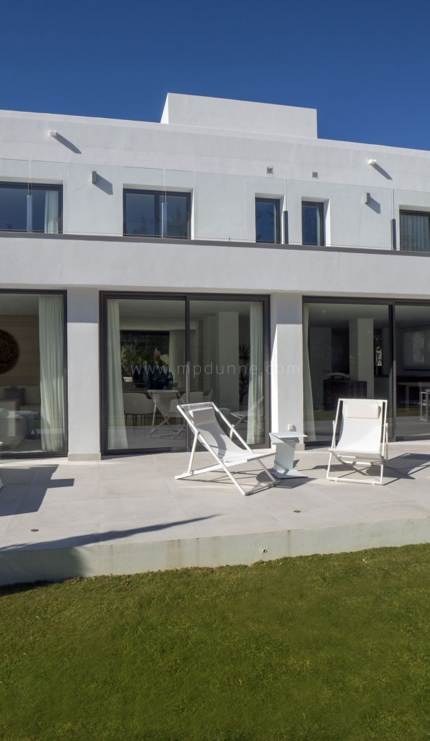 Recently Refurbished Villa for Great Investment