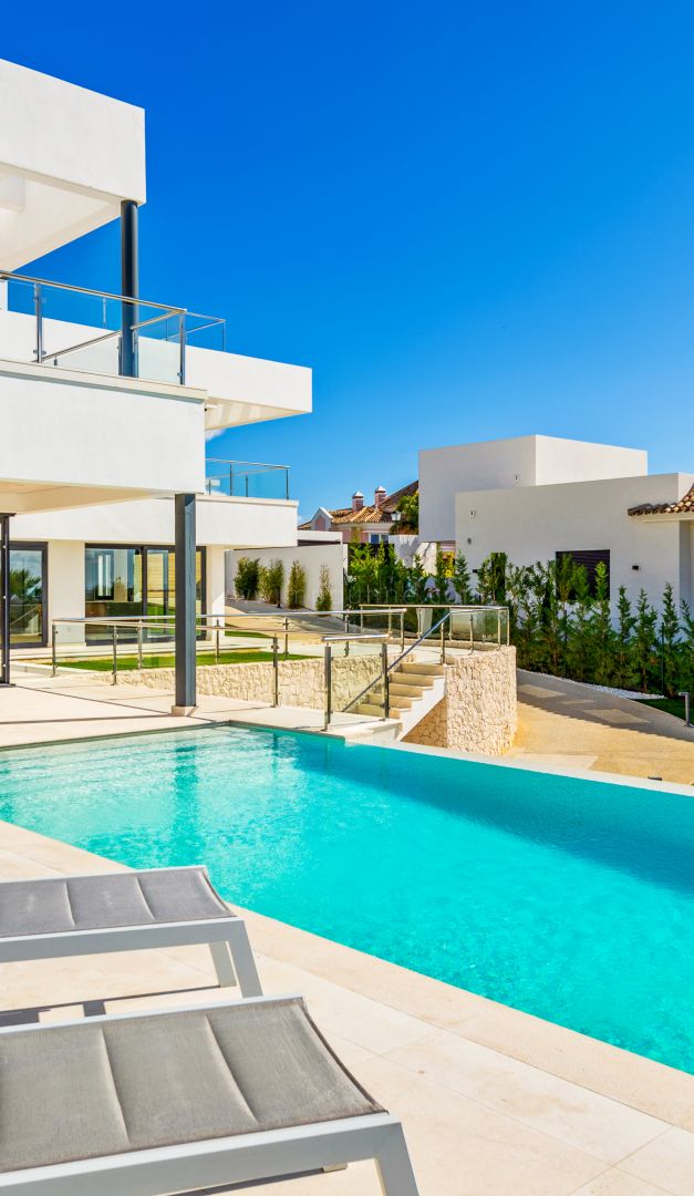 Moderne Villa mit Panoramablick