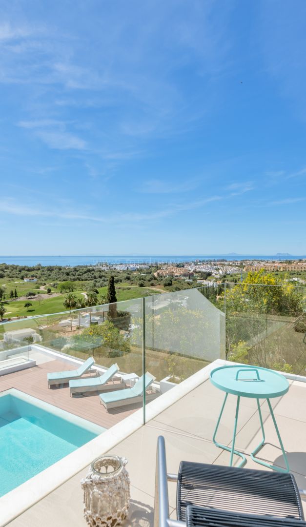 Villa Vistas – Modern Villa with Panoramic Views, Paraíso Alto