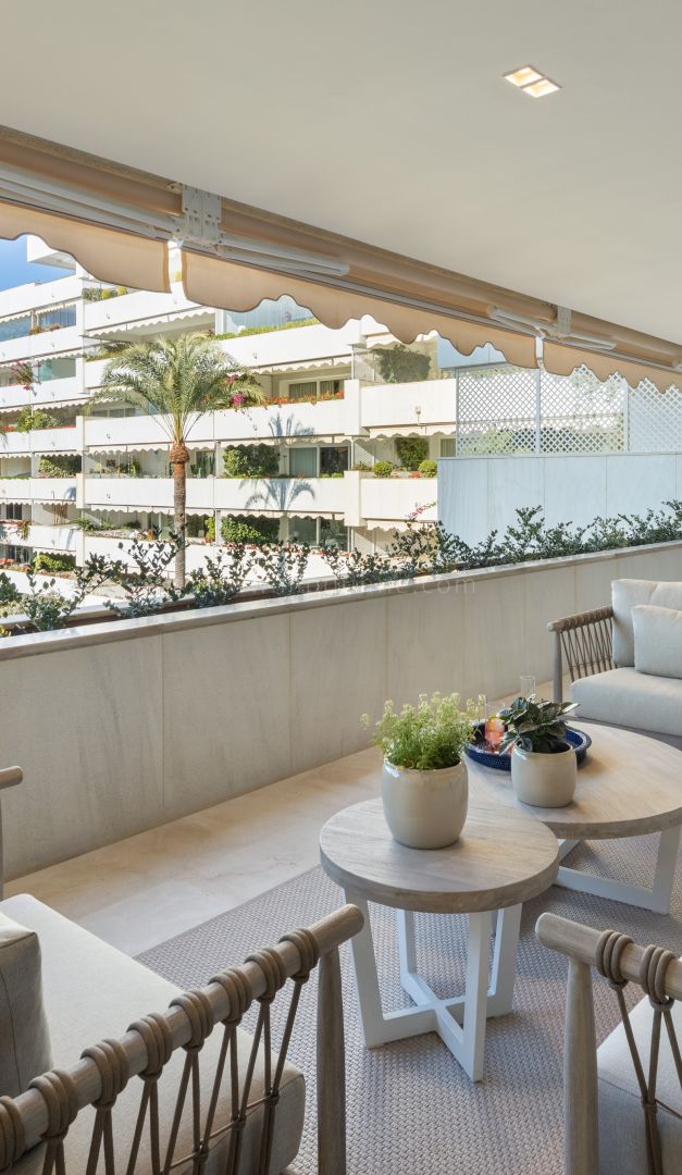 Don Gonzalo 3 - Apartamento reformado frente al mar en Marbella Milla de Oro
