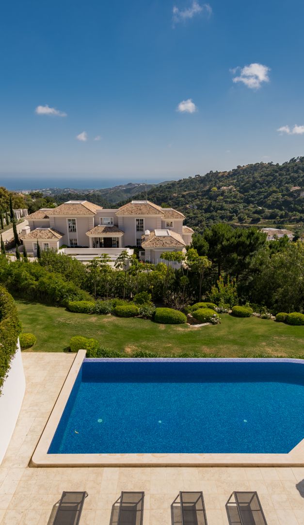 Magnificent Family Home in La Zagaleta Golf and Country Club