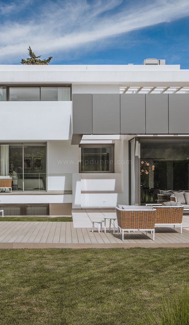 Brand New Villas ready to move in, El Paraiso