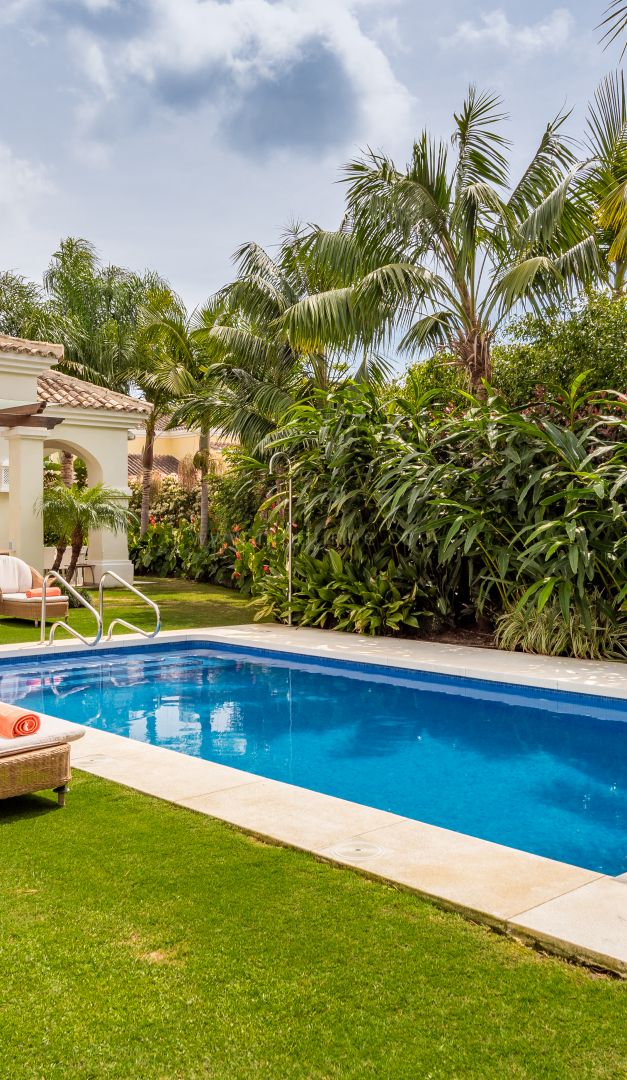 Villa de six chambres à Casablanca à 500 mètres de la plage
