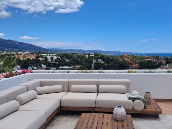 Mejores bares en azoteas para disfruta el atardecer en Marbella y Estepona