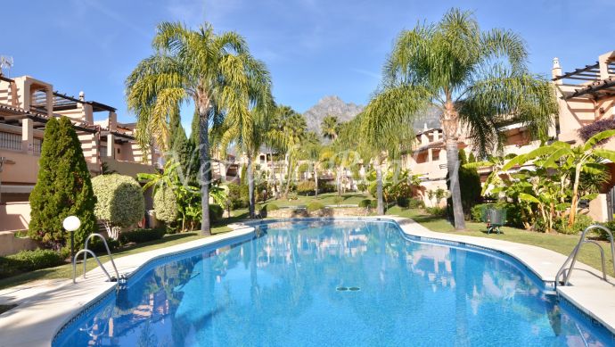 Beautiful townhouse for sale on the Golden Mile of Marbella