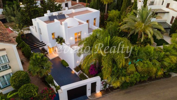 Villa dans l'urbanisation Casablanca, Marbella Golden Mile à vendre