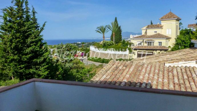 Villa à El Rosario avec vue sur la mer à vendre