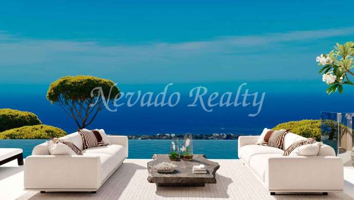 					Development of 18 luxury villas in Real de la Quinta
			