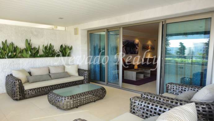 Appartement à louer à Jardines del Principe, Marbella Golden Mile