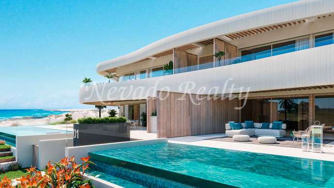Brand new townhouse on the beachfront in Las Chapas for sale