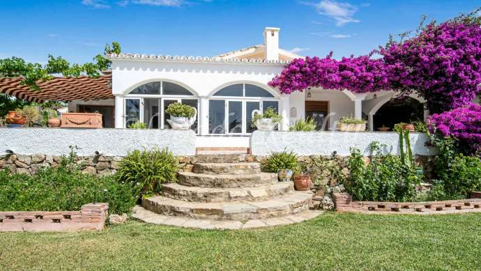 Villa à Estepona près de la plage à vendre