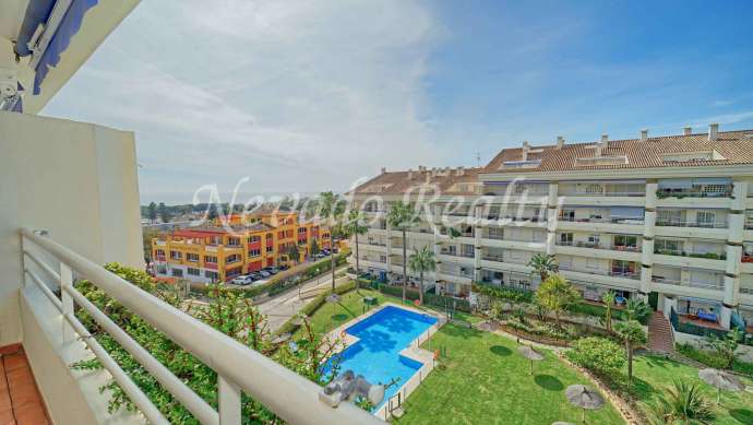 Penthouse for sale completely renovated next to the beach and Marbella centre