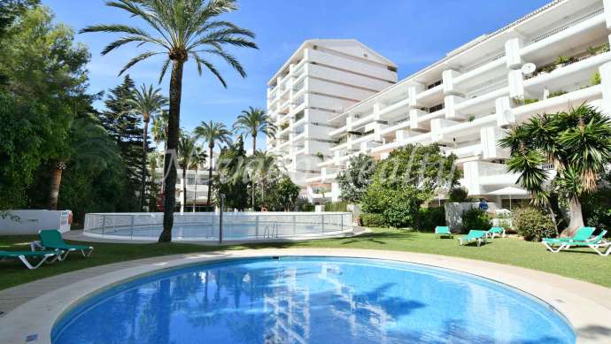 Flat in Marbella centre 100 meters from the beach for sale