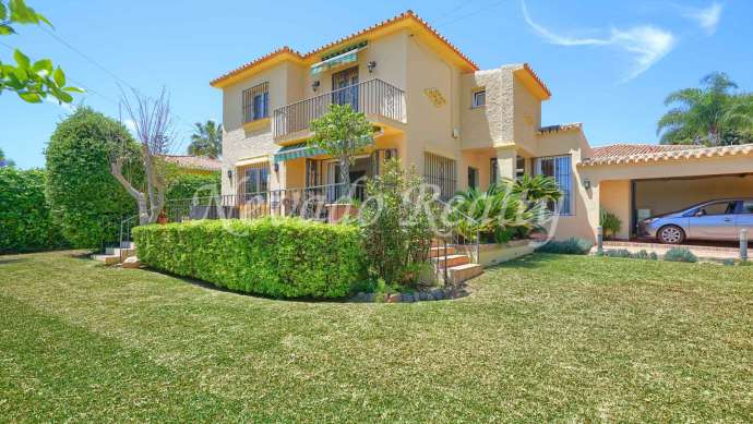 Villa en Marbella cerca del centro en venta
