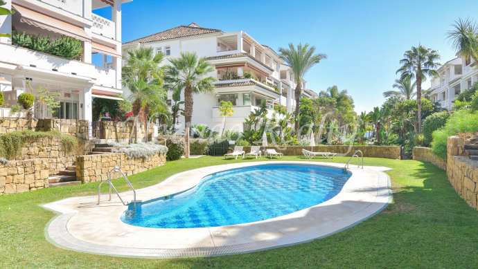 Appartement à louer à Las Cañas Beach, Marbella Golden Mile