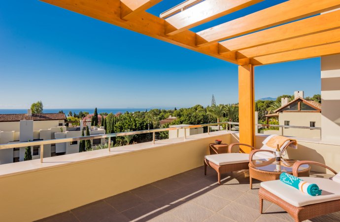 Architectural duplex penthouse on Marbella’s Golden Mile