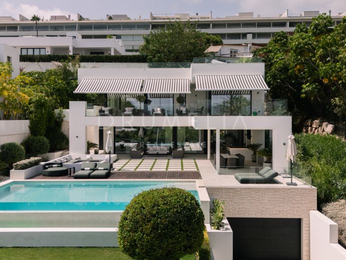 Villa Élégamment Conçue dans Nueva Andalucía