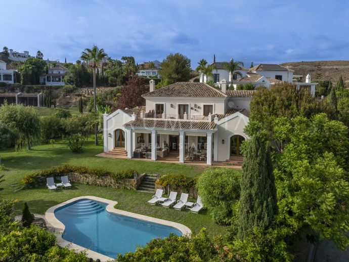 Elegant Mediterranean Villa in Los Flamingos