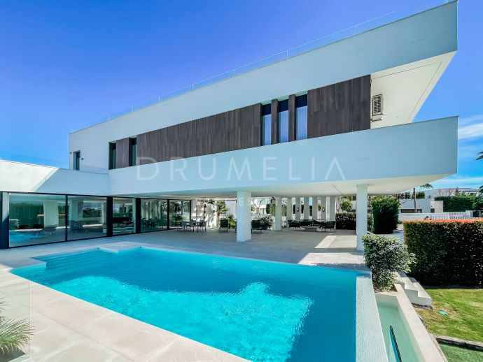 Brand New Contemporary Luxury House, La Alqueria, Benahavis