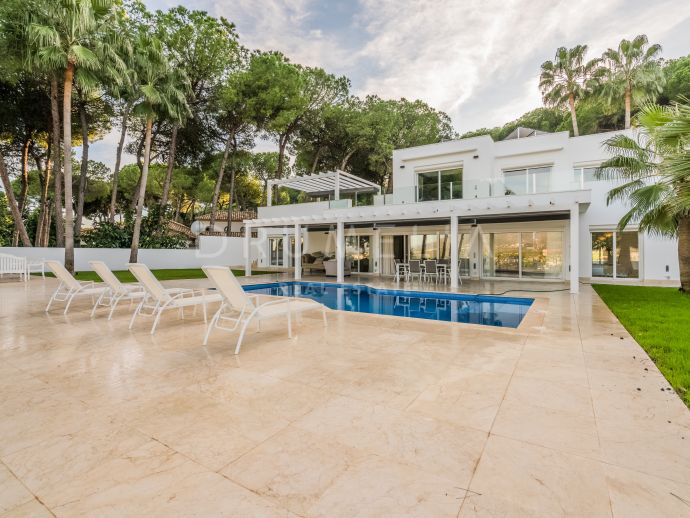 Uitzonderlijke hedendaagse luxe villa, Nueva Andalucía, Marbella
