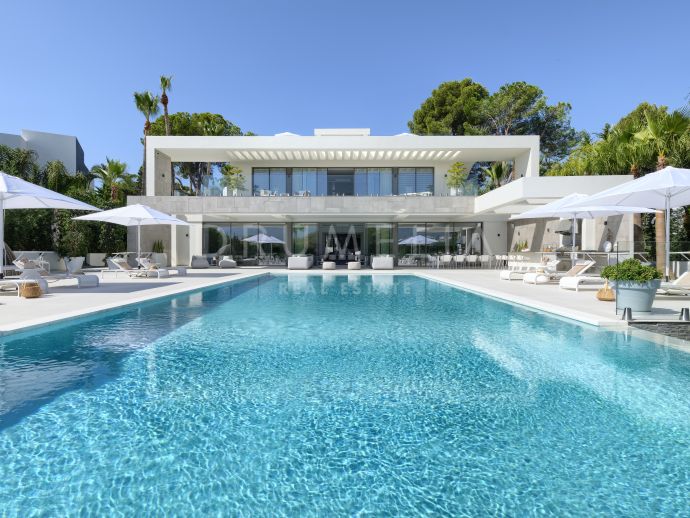 La Villa - Ny stilfull modern lyxvilla vid golfbanan i Nueva Andalucía, Marbella