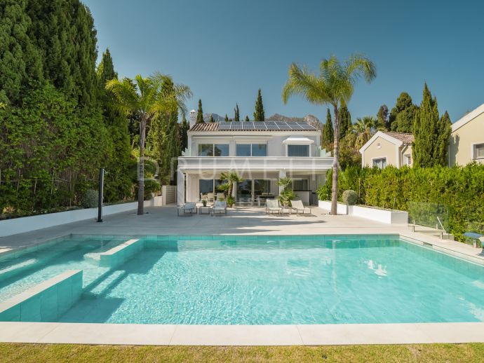 Beautiful renovated luxury modern villa with stunning sea view, Sierra Blanca,Marbella's Golden Mile