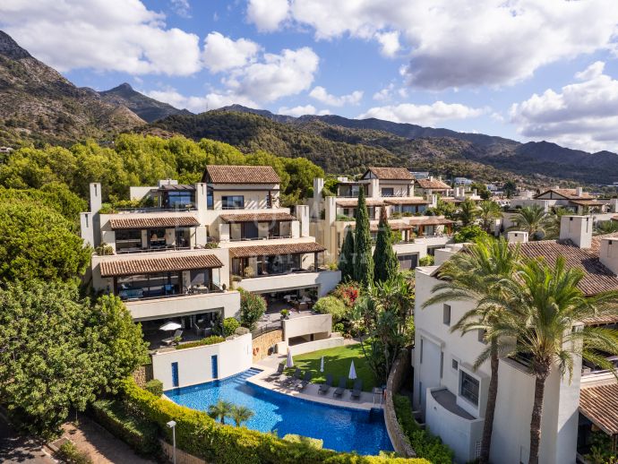 Beautiful luxury ground floor apartment in stylish complex Imara, Golden Mile of Marbella