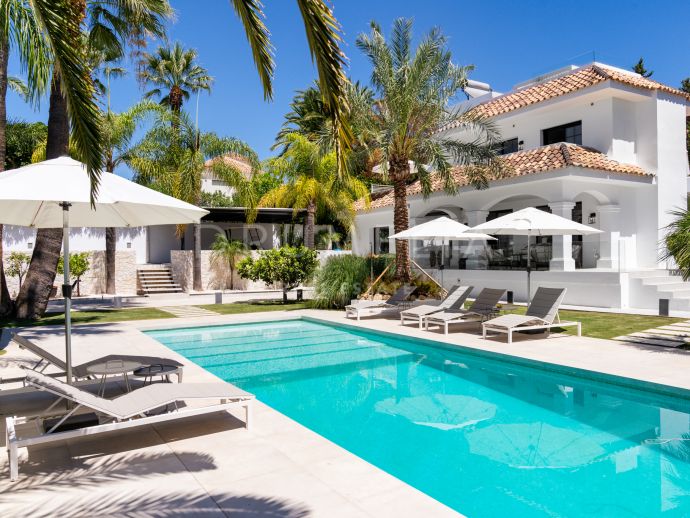 Beautifully renovated luxury villa close to Los Naranjos Golf Club in New Andalucía, Marbella.