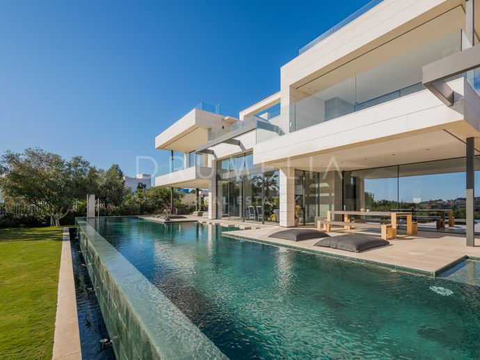 Outstanding New Contemporary Style Luxury House, Golden Mile, Marbella