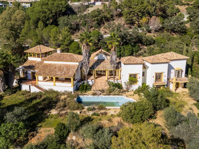 Villa for sale in La Zagaleta, Benahavis