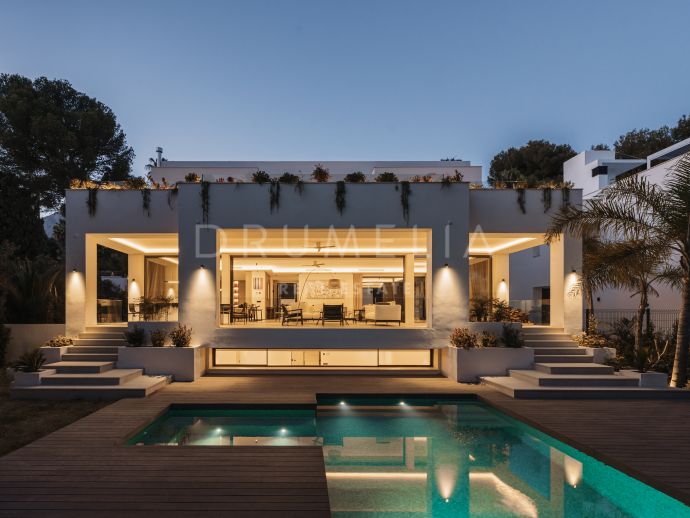 The Golden One- Luxury Modern Eco-Friendly Villa in The Golden 7 Urbanization- Golden Mile, Marbella