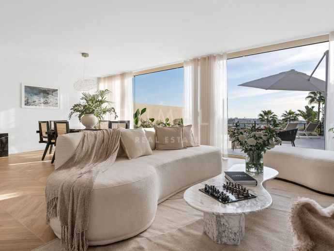 Luxuriöse Wohnung mit vier Schlafzimmern in Los Belvederes, Nueva Andalucia
