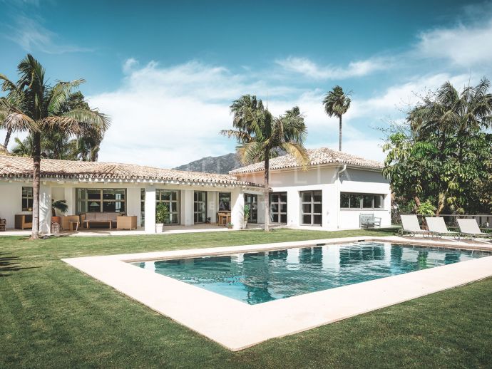 Wunderschöne Villa in der prestigeträchtigen Gegend von La Cerquilla in Nueva Andalucia