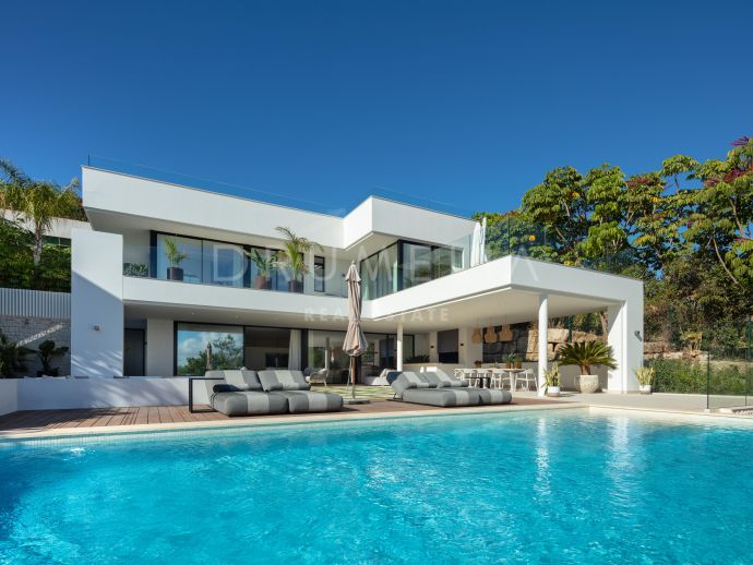 Villa Cassia - Exclusive Fabulous Modern House in Las Brisas Golf, Nueva Andalucía