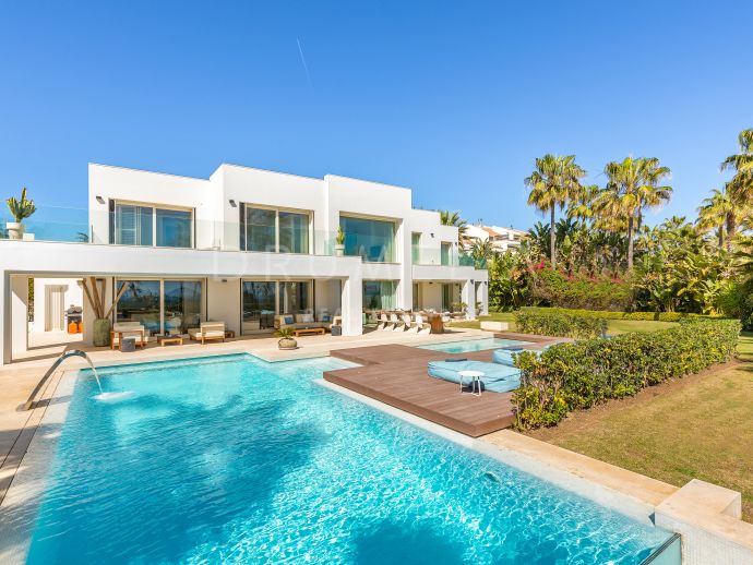 Frontline Beach Modern House with Nordic Interior and Sea Panorama, Golden Mile