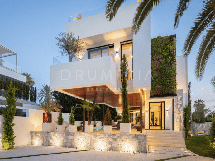 Sofistikert, toppmoderne designerhus med wow-faktor, Casablanca Beach, Marbella Golden Mile