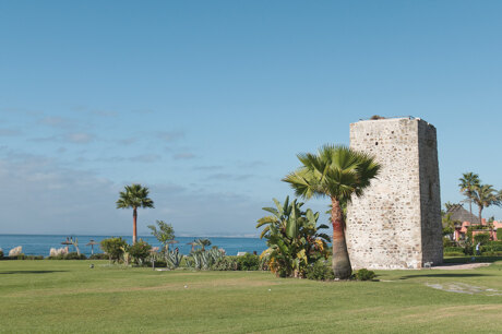 Estepona torre playa