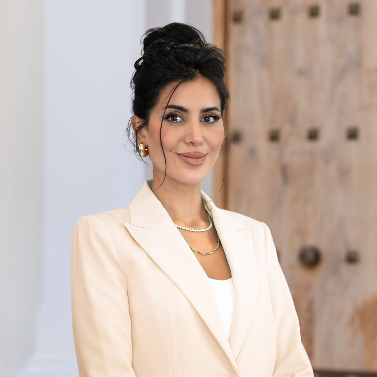 Donya Vesal